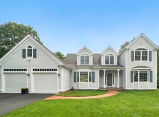 81 Falling Leaf Lane, Osterville, MA 02655