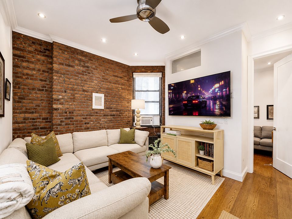 1st image of 25 Grove St APT 19