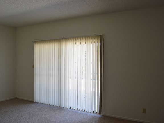 5th image of 1800 Ivanhoe Way #0