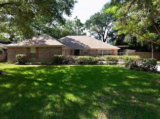 7135 Birch Dr, Beaumont, TX 77708
