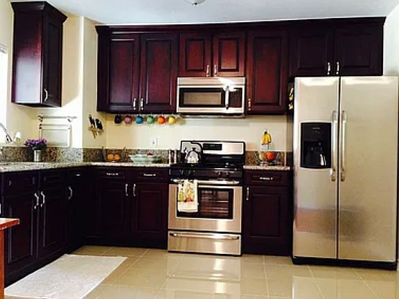4th image of 337 Santa Mariana Ave