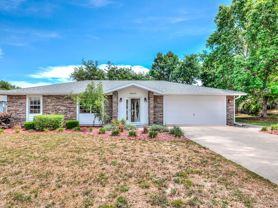 1st image of 9840 Fairway Cir