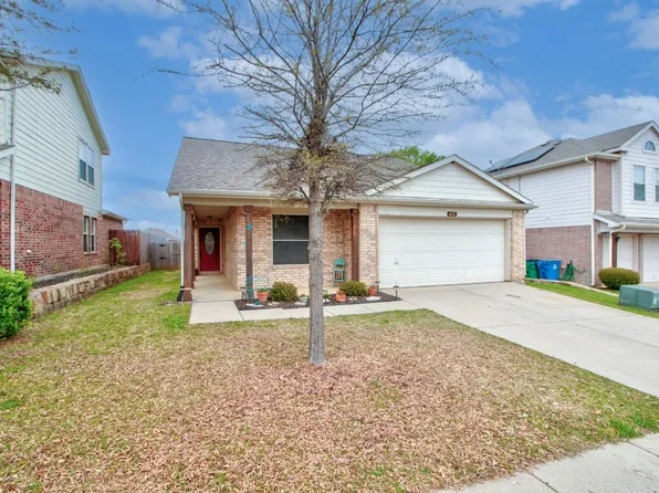 632 Corral St, Aubrey, TX 76227