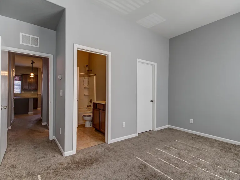 10845 Wraysbury Way — Photo 5