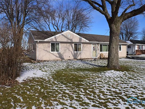 2nd image of 23909 W Meadow Dr