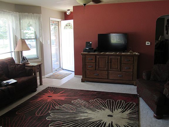 2nd image of 1605 Avenue J