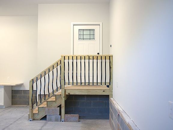 4th image of 2515 Us Highway 29