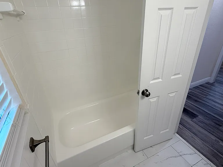 Soaking tub in second bath