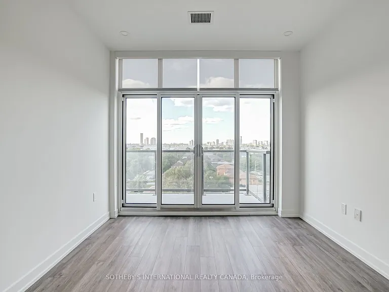 1195 The Queensway Ave #803 — Photo 11