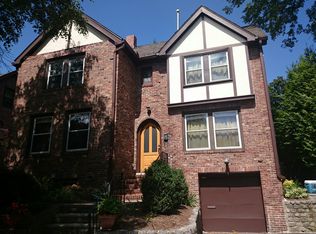 151 Gardner Rd, Brookline, MA 02445