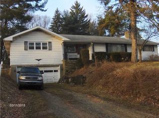 69 Highland Dr, Mc Donald, PA 15057