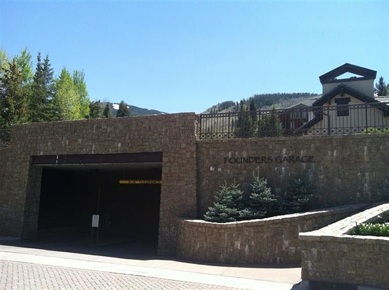 1st image of 360 Gore Creek Dr