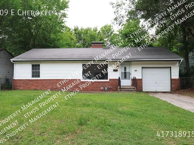 309 E Cherokee St — Photo 1