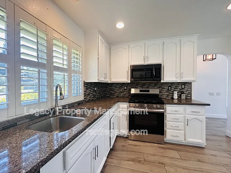 3047 Mill Oak Way — Photo 8