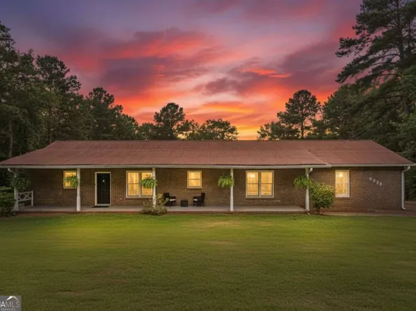 6372 Valley Dale Dr, Riverdale, GA 30274