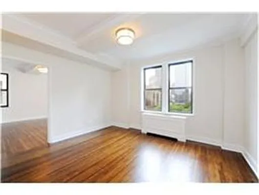 Rented by Douglas Elliman | media 19