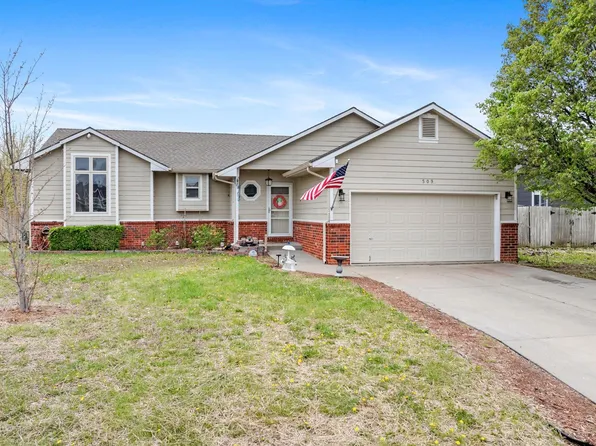 509 Plumwood Dr, Rose Hill, KS 67133