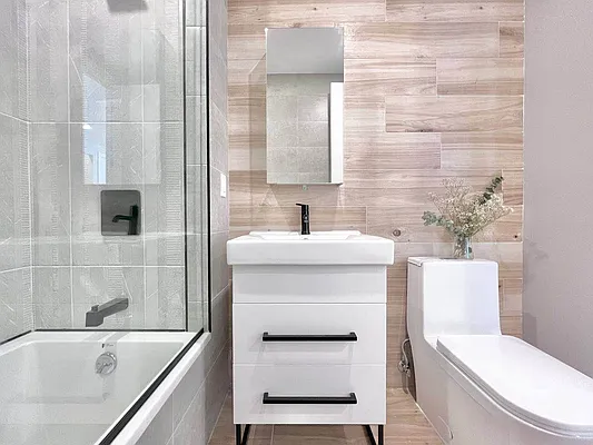 Rented by Doorway NYC, LLC | media 2