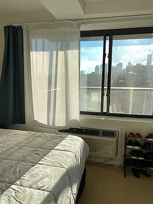 Rented by 18 REALTY | media 39