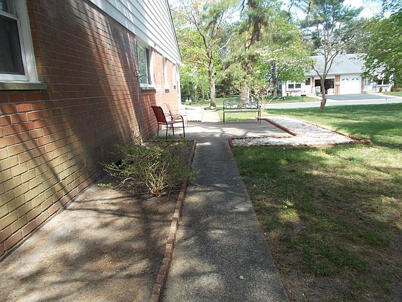 2nd image of 12 A Bennington Lane