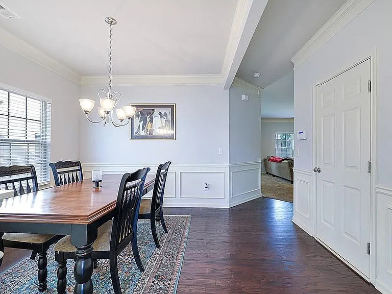 891 Sonoma Dr — Photo 7