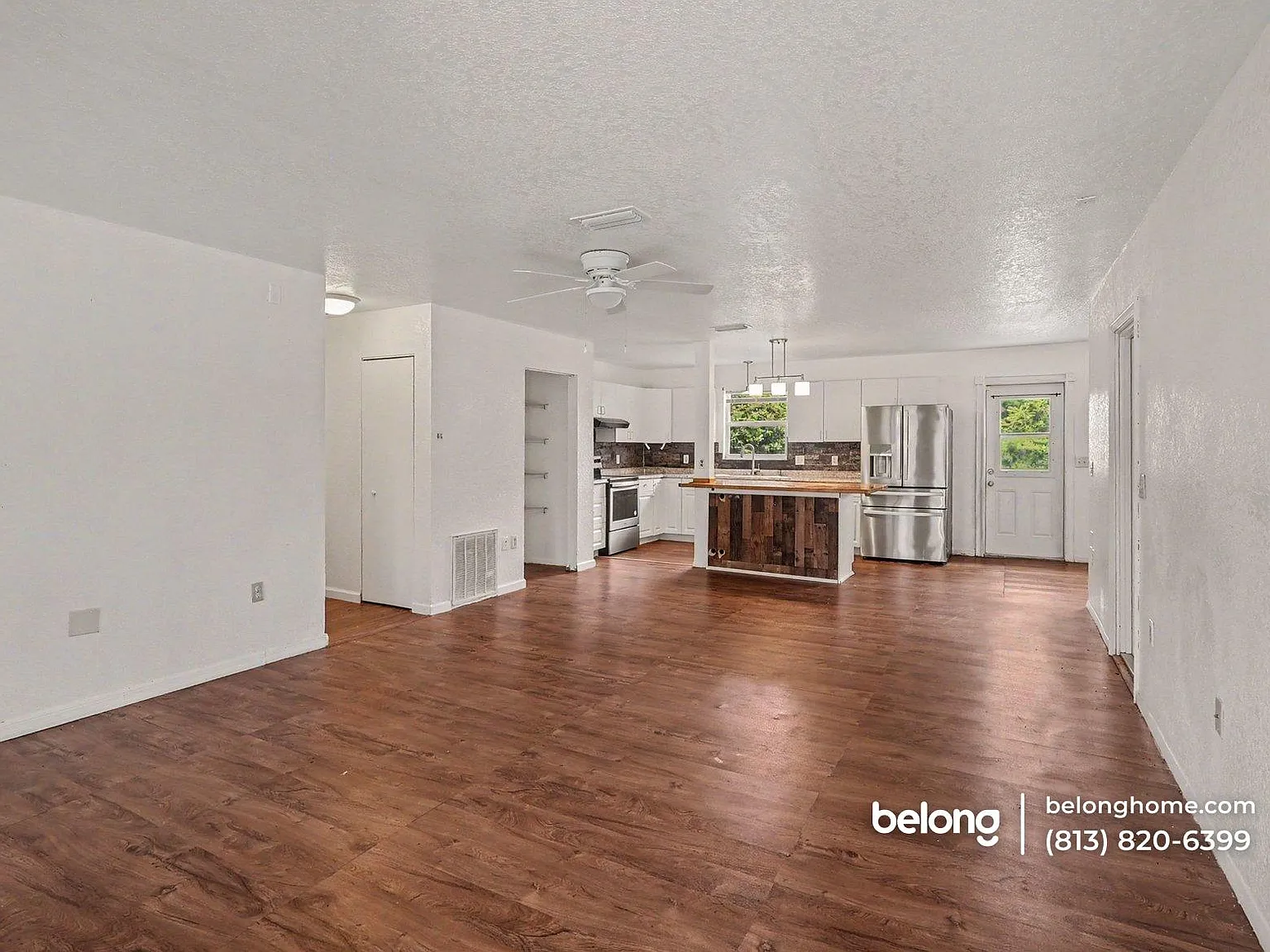 4 bed, 2.0 bath, 1440 sqft, $2,195 — Photo 2
