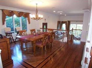 586 Undercliff Ave #586, Edgewater, NJ 07020