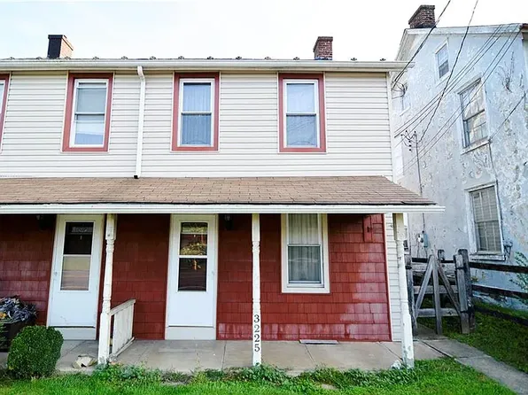 3225 Mauch Chunk Rd, Coplay, PA 18037