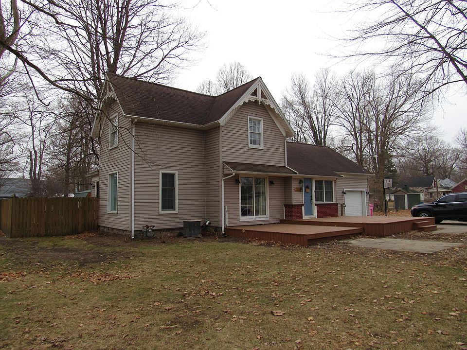 1st image of 230 S 5th St