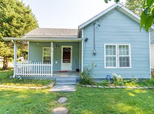 821 W Locust St, Springfield, MO 65803