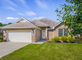 1779 Sams Cir, Seymour, IN 47274