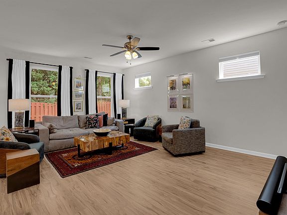 4th image of 176 Marissa Ln