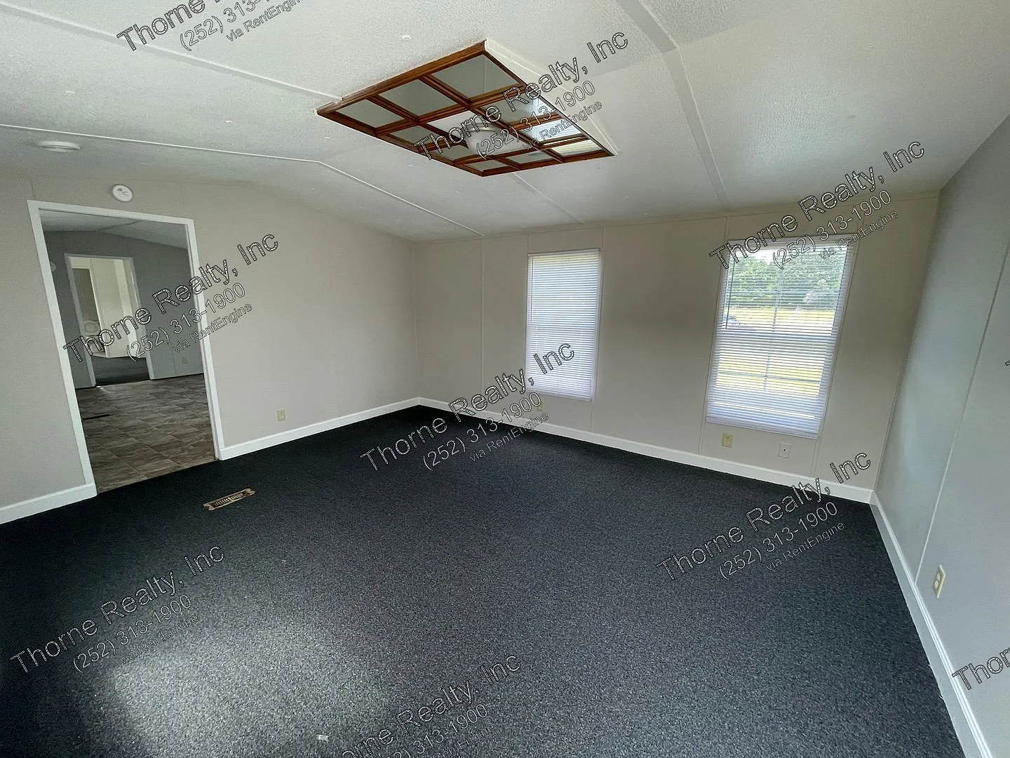 3 bed, 2.0 bath, $975 — Photo 2