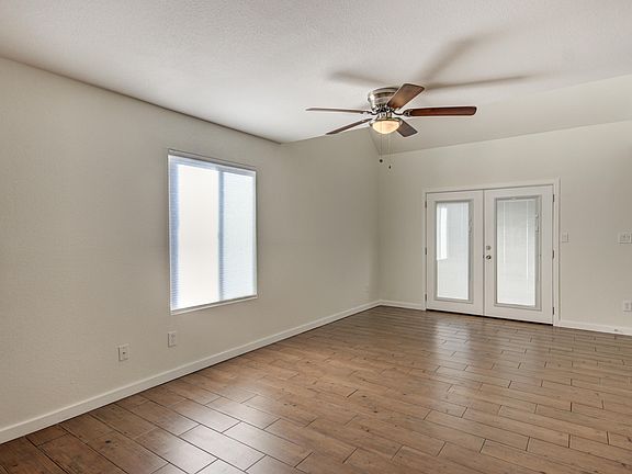 2nd image of 1342 W Emerald Ave Unit 222