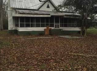 101 Flowers Ln, Tyrone, GA 30290