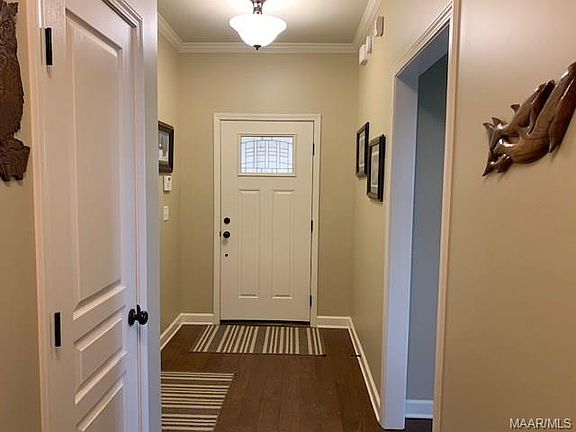 5th image of 439 Mayberry Way