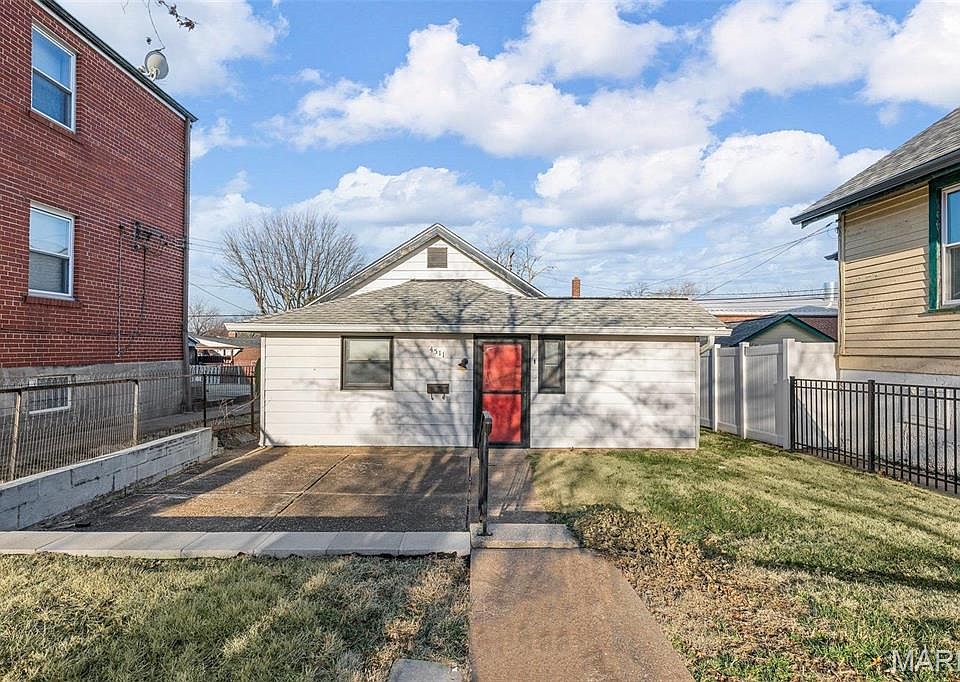 1st image of 4511 Jamieson Ave