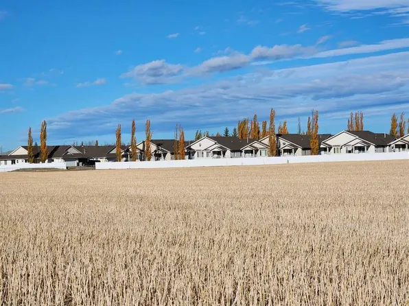 6002 57th Ave, Olds, AB T4H 1K2