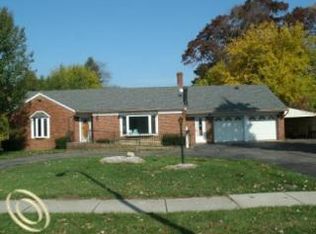 24908 Goddard Rd, Taylor, MI 48180