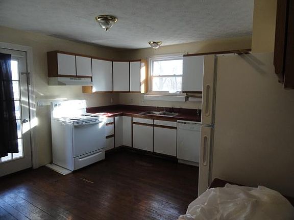 2nd image of 709 Nold Ave