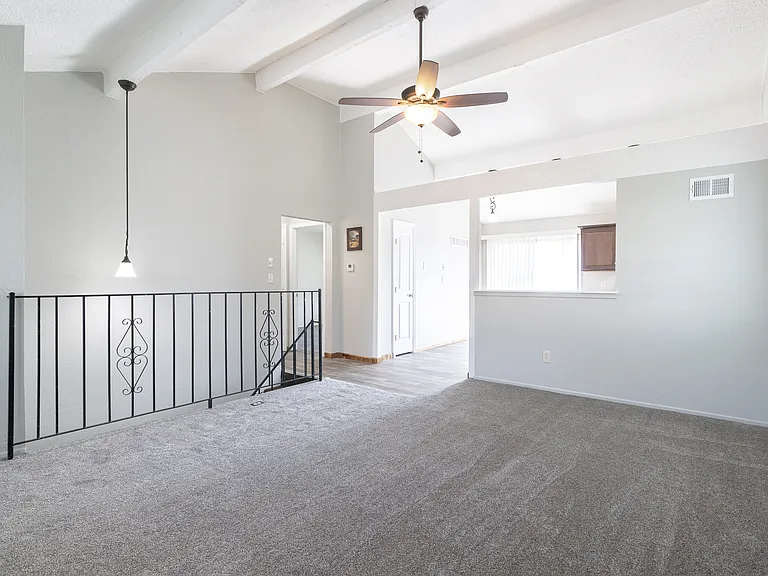 10511 E 41st St — Photo 12