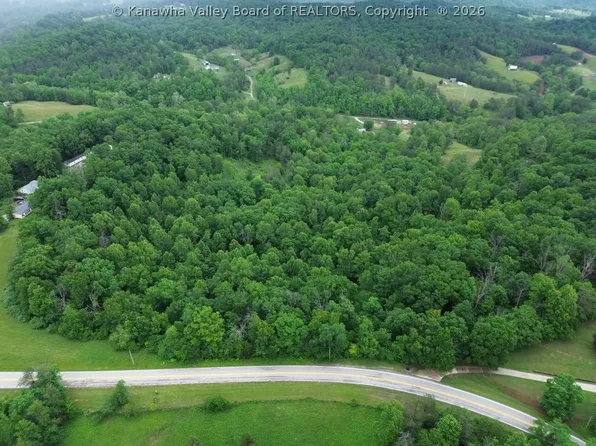 15130 State Road 34, Liberty, WV 25124
