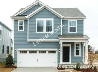 2118 Gregor Overlook Ln, Apex, NC 27502