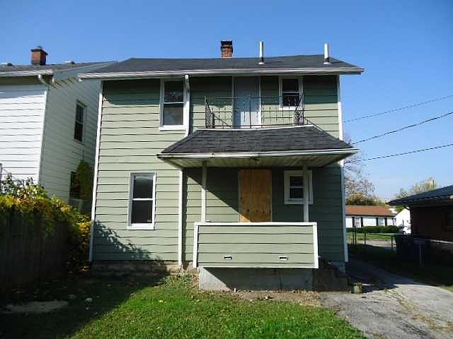 2nd image of 1447 Pool St