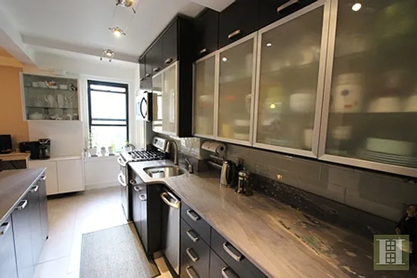 Rented by Halstead Real Estate | media 3