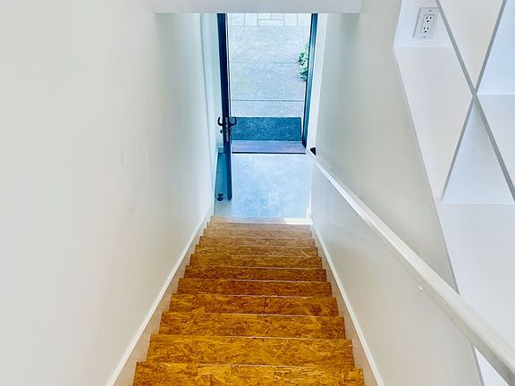 4th image of 6070 Adeline St #0