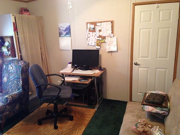 Bed room