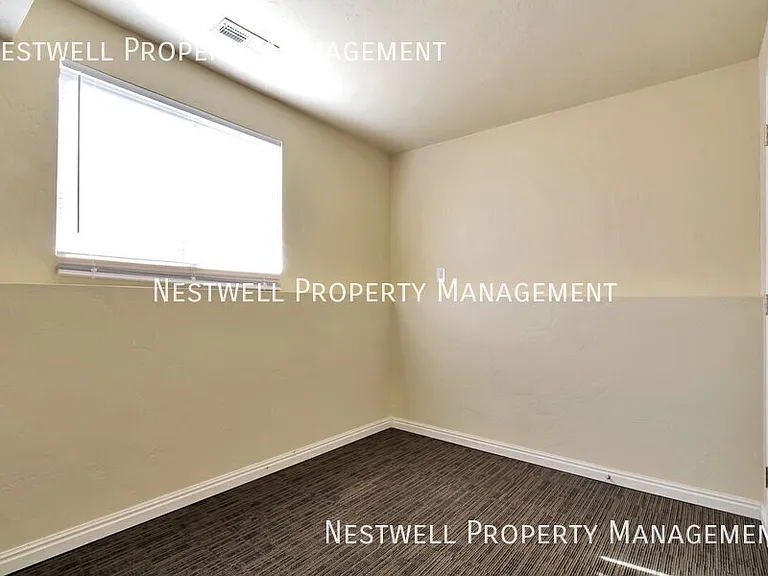 5676 S 3525 W — Photo 9