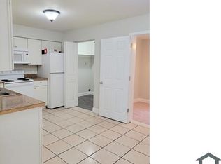 818 SW 63rd Ter #B, Gainesville, FL 32607