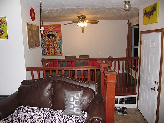 3rd image of 1214 E Hoffman Ave